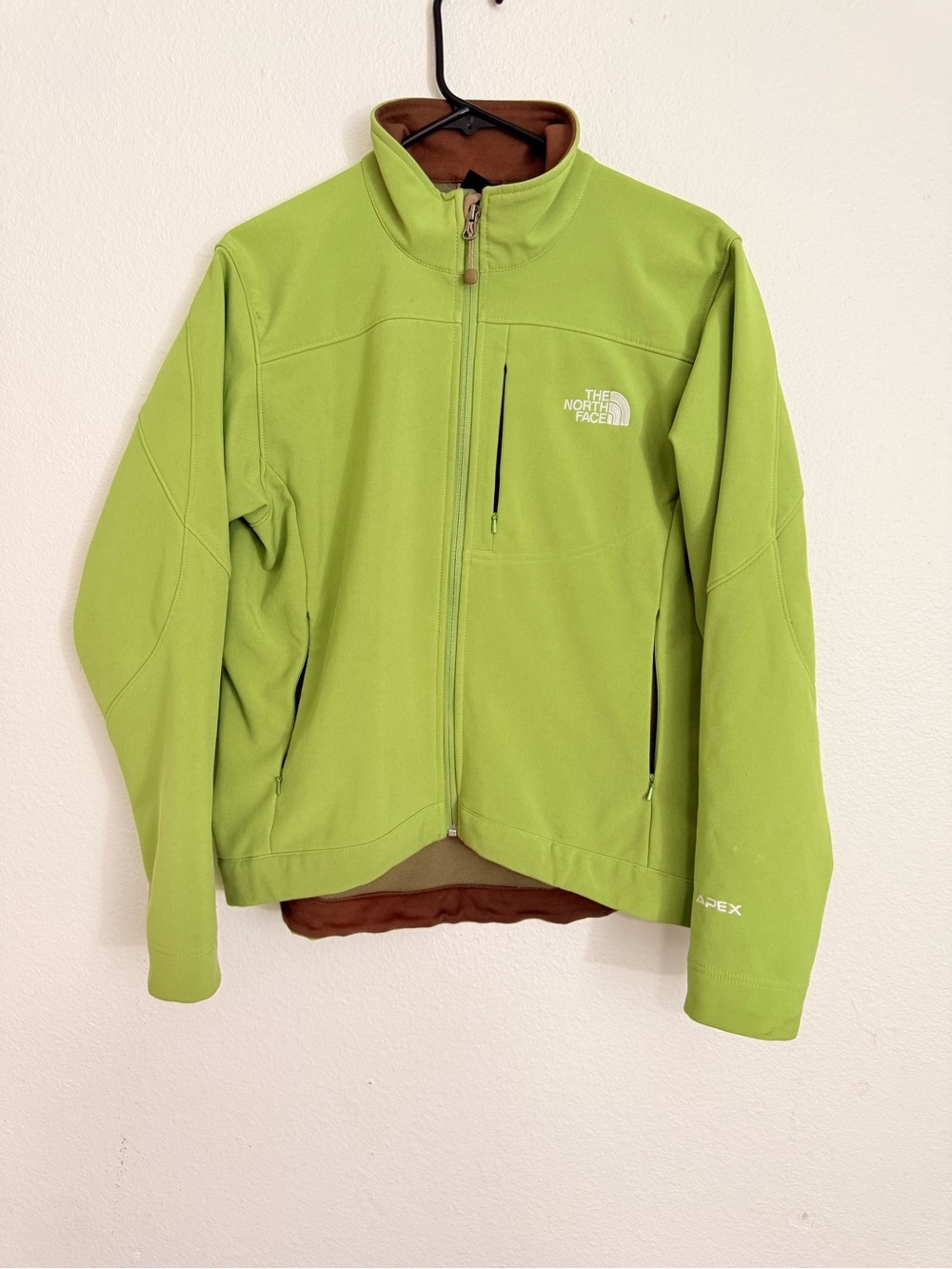 The North Face women’ size M Apex vionic 2 lime  Green Softshell Jacket